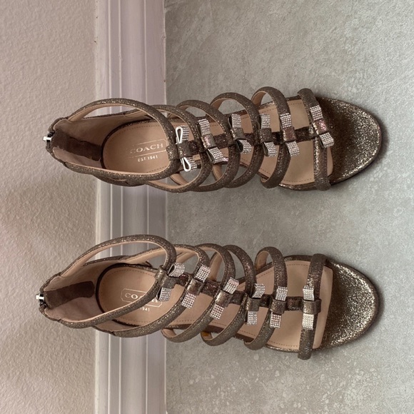 COACH STRAPPY SANDALS SHOES SIZE 8 1/2 M BRAND NEW - Picture 7 of 8